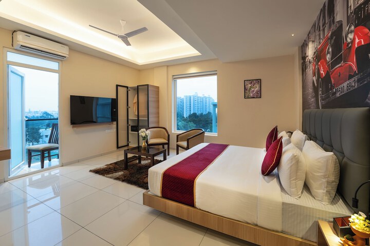 Room 17 of 33