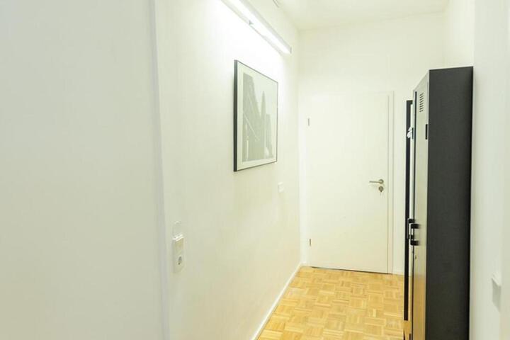 Room 31 of 129