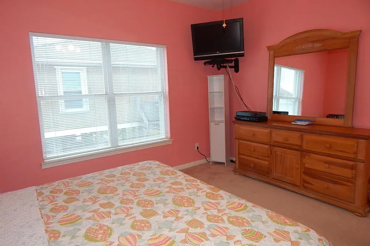 Room 2 of 11