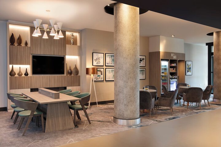 Guest Lobby