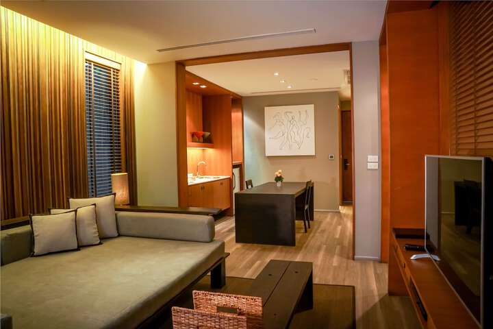 Room 35 of 119