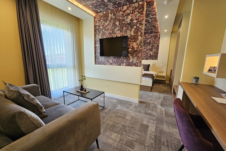 Room 14 of 57