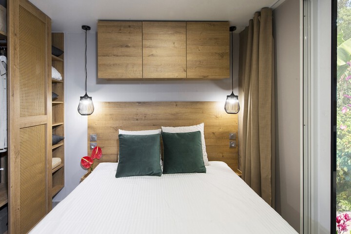 Room 32 of 91