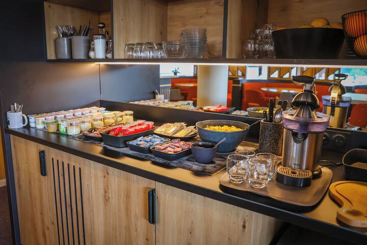 Breakfast buffet