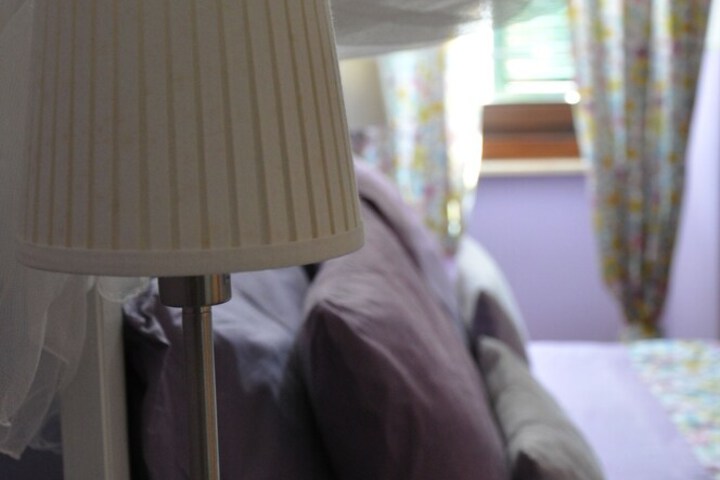 Room 4 of 40