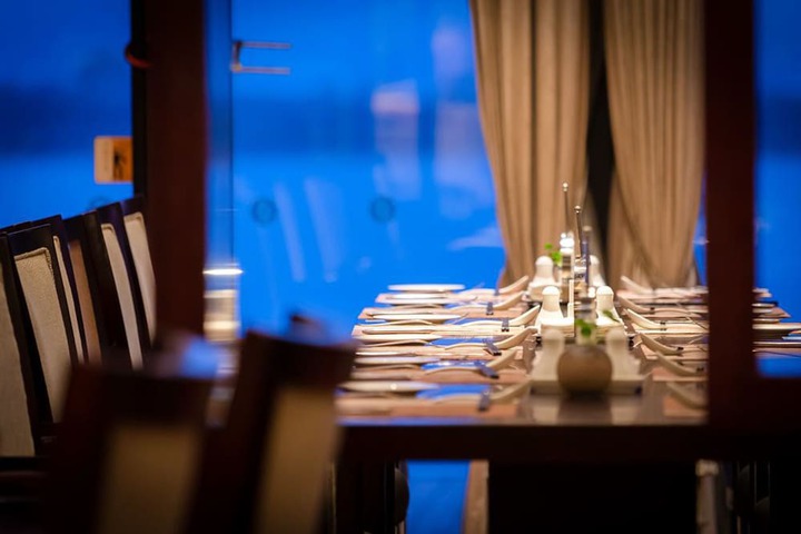 Dining 50 of 65