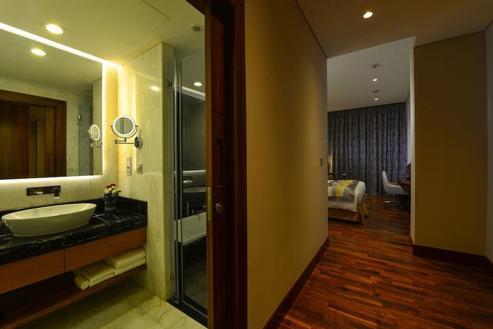 Room 11 of 58