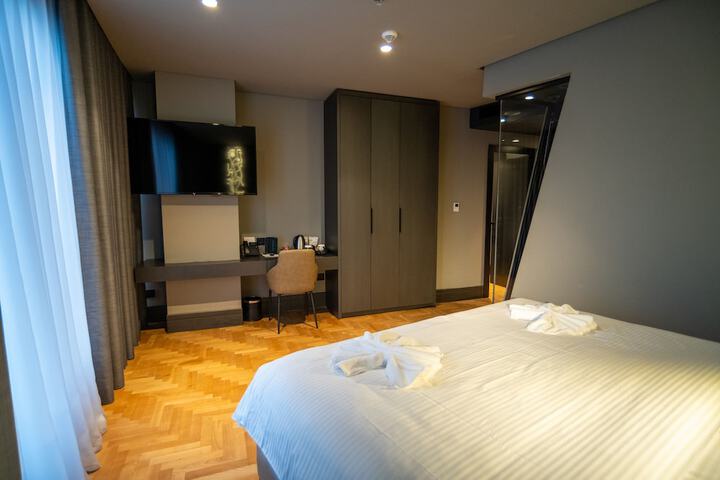 Room 50 of 163