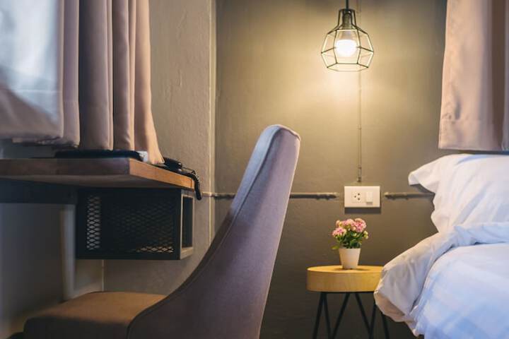 Room 10 of 63