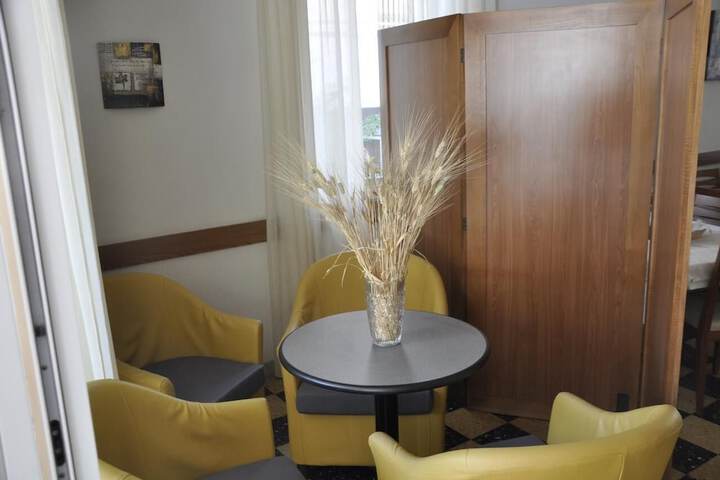 Hotel Interior 5 of 43