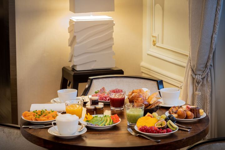 Breakfast/Coffee Service 142 of 179