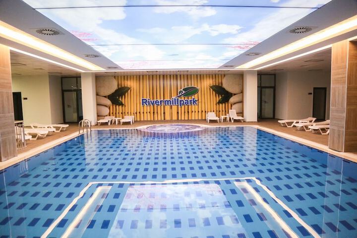 Pool 39 of 87