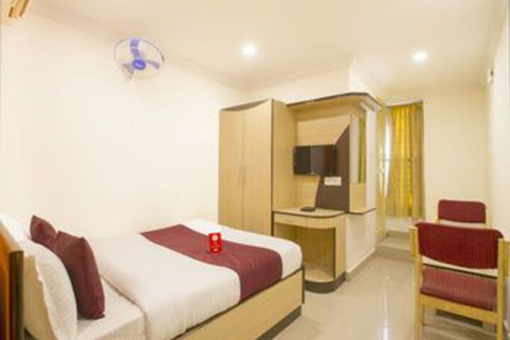 Room 11 of 22