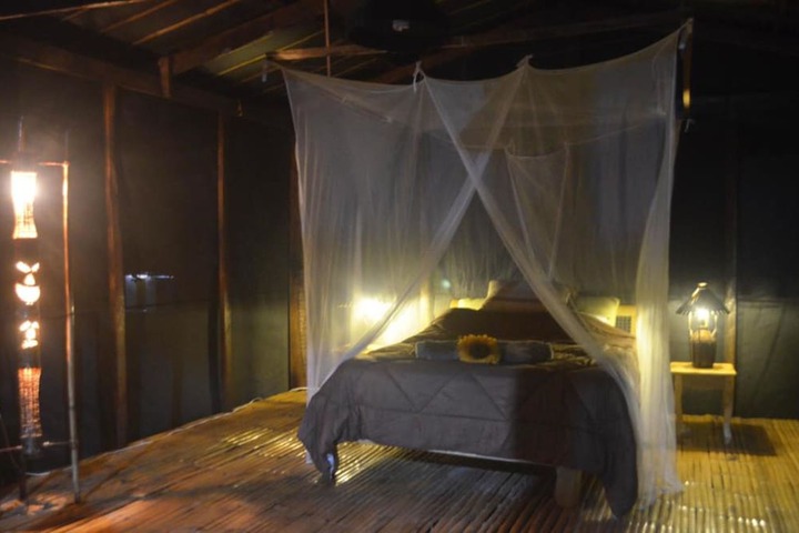 Room 10 of 23