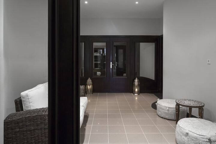 Hotel Interior 45 of 87