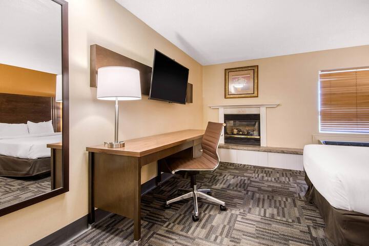 Room 22 of 42