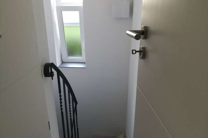Room 28 of 53