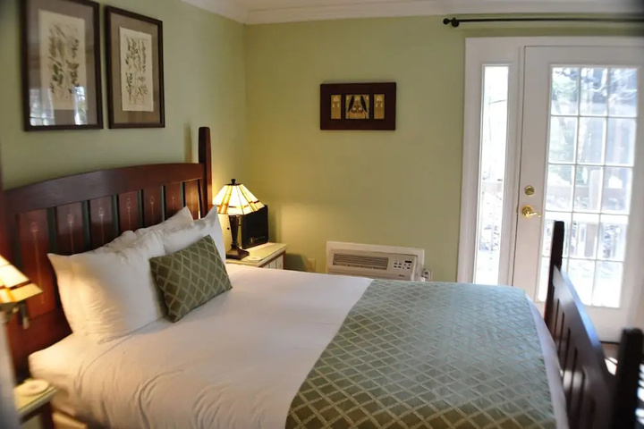guest_rooms