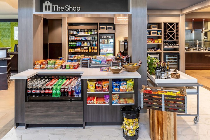 Snack bar