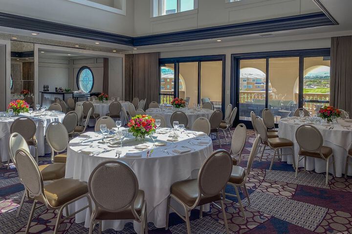 Hotel Interior 18 of 192