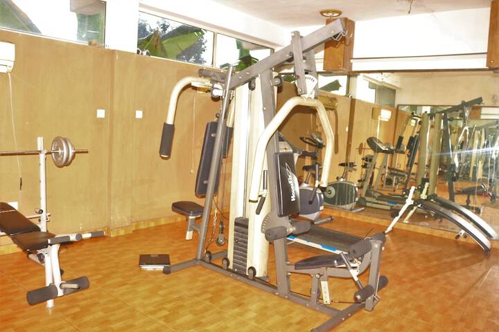 Health and Fitness 28 of 33