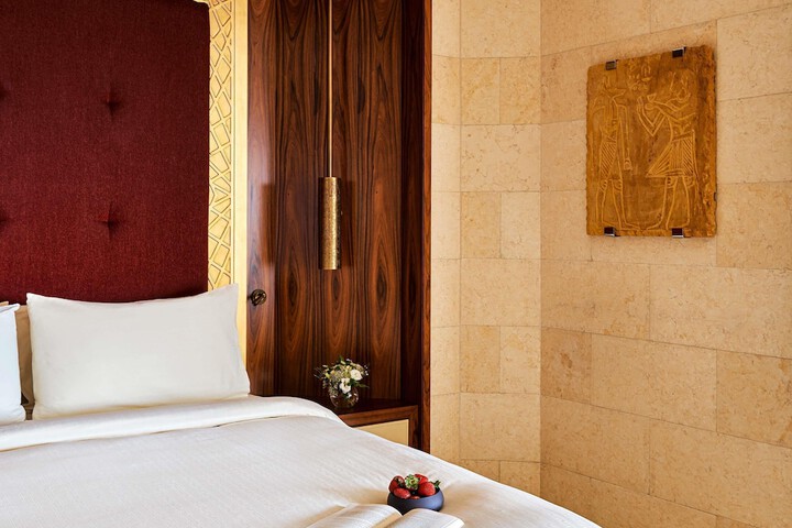 Room 36 of 169