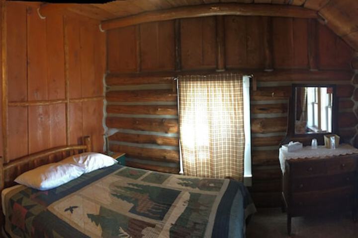 Room 12 of 92