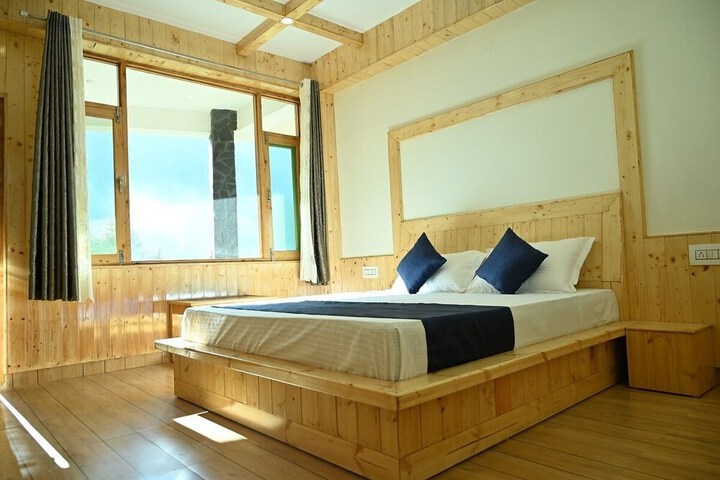 Room 10 of 23