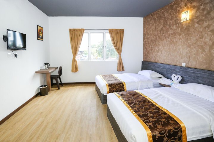Room 12 of 41