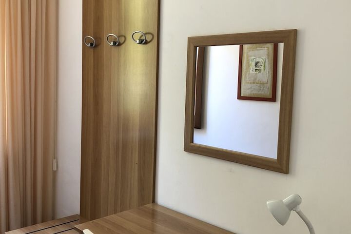 Room 15 of 56