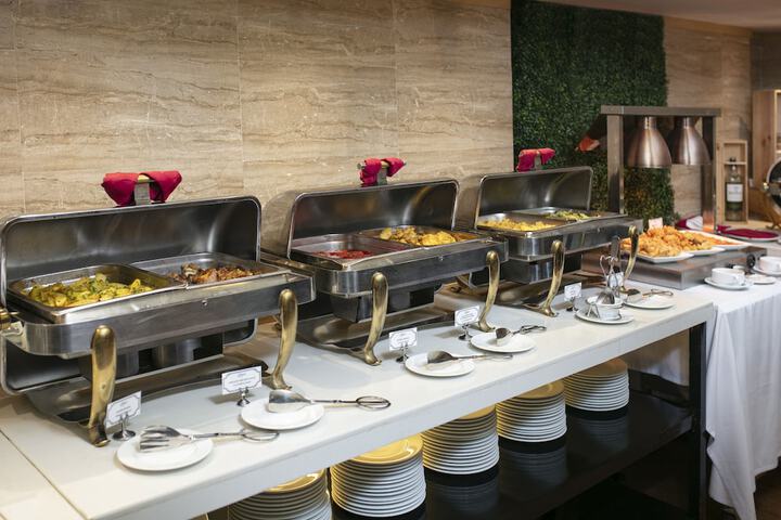 Breakfast buffet
