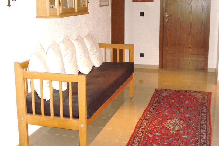 Ballroom/Hall 45 of 49