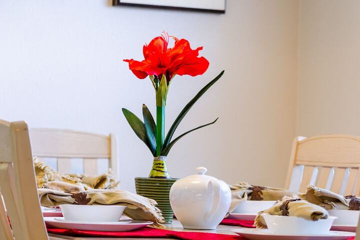 Breakfast/Coffee Service 23 of 34