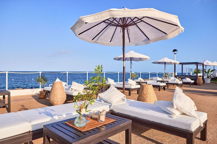 Sundeck 114 of 116