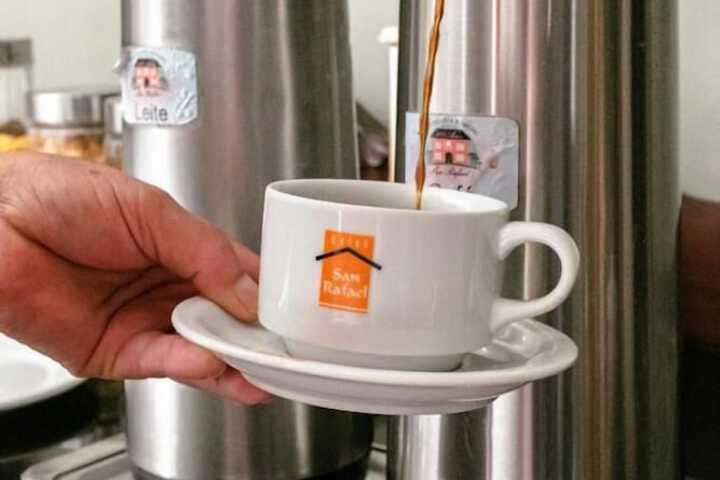 Breakfast/Coffee Service 50 of 63