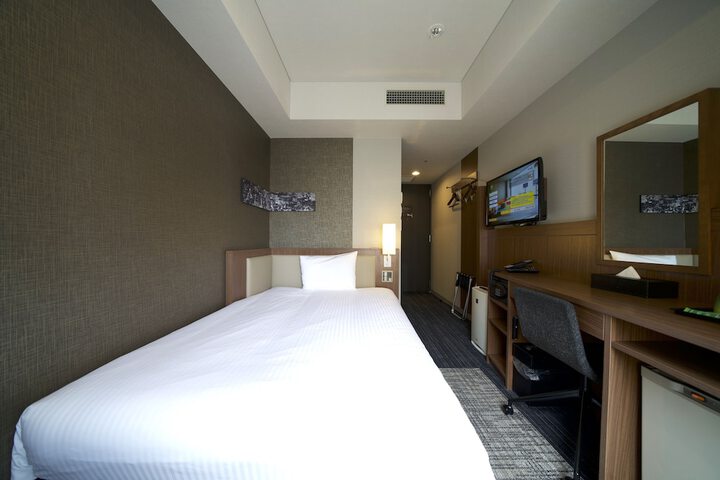 Room 17 of 55
