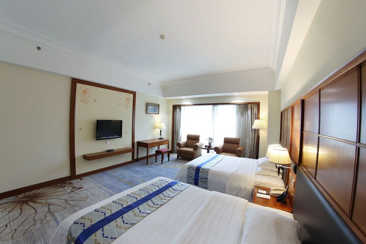 Room 7 of 44