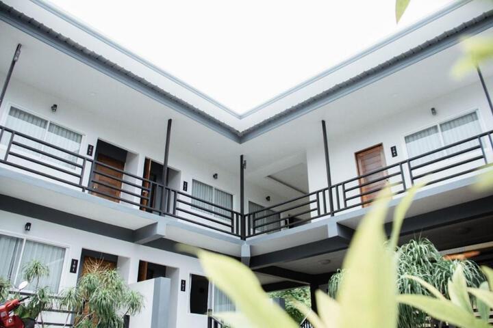 Nangkam Boutique Don Sak