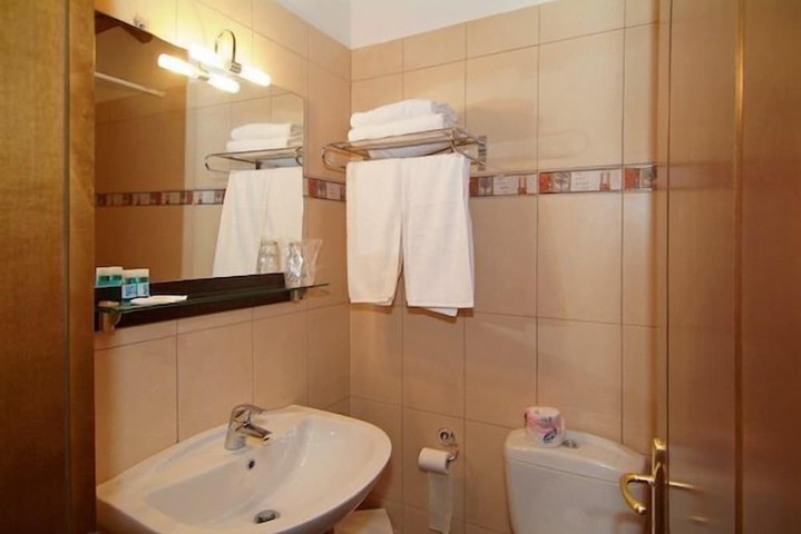 Bath Interior