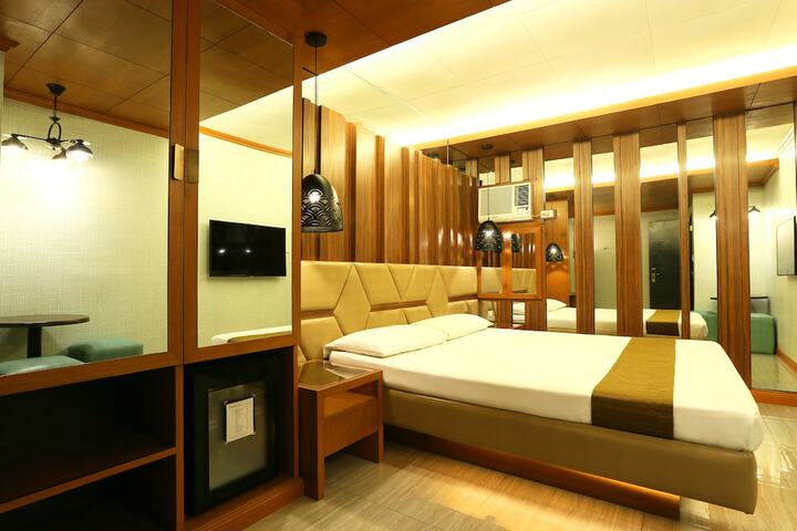 Room 17 of 56