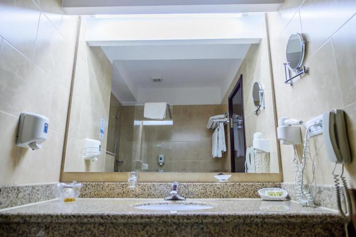 General 4 of 50