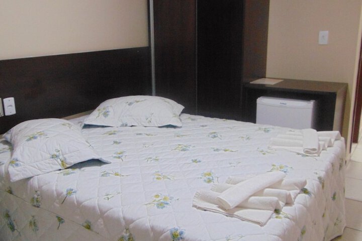 Room 6 of 23