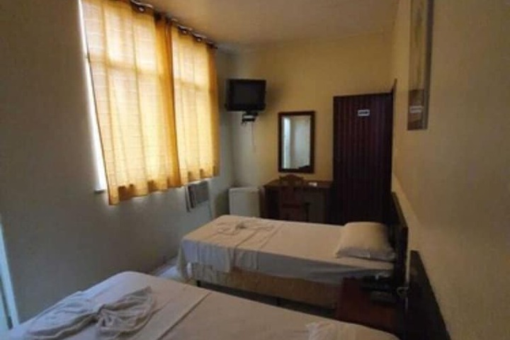 Room 16 of 22