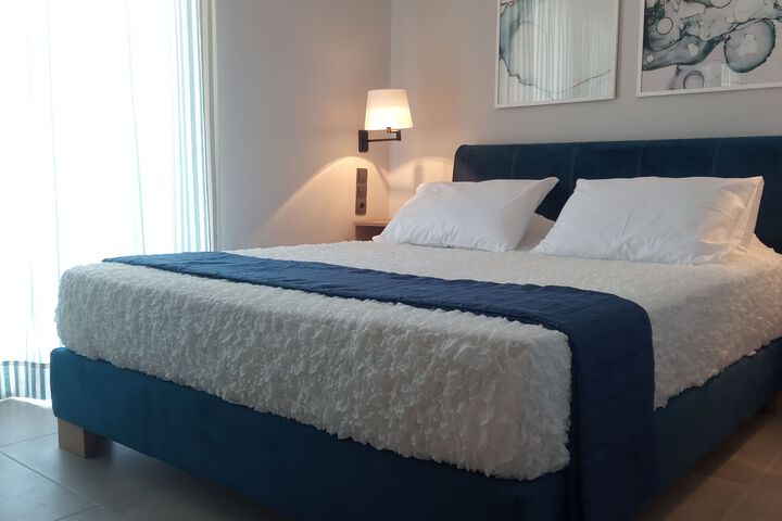 Room 55 of 61
