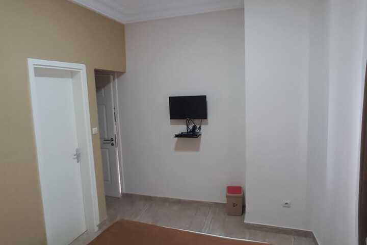 Room 21 of 137