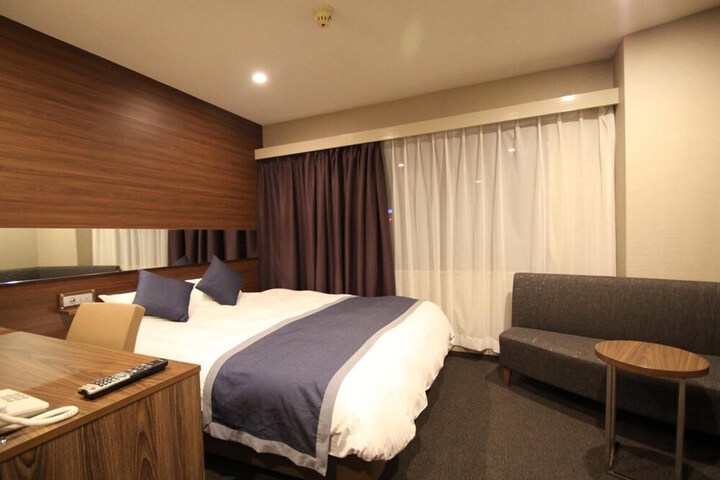 Room 15 of 41