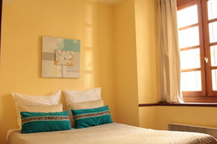 Room 30 of 53