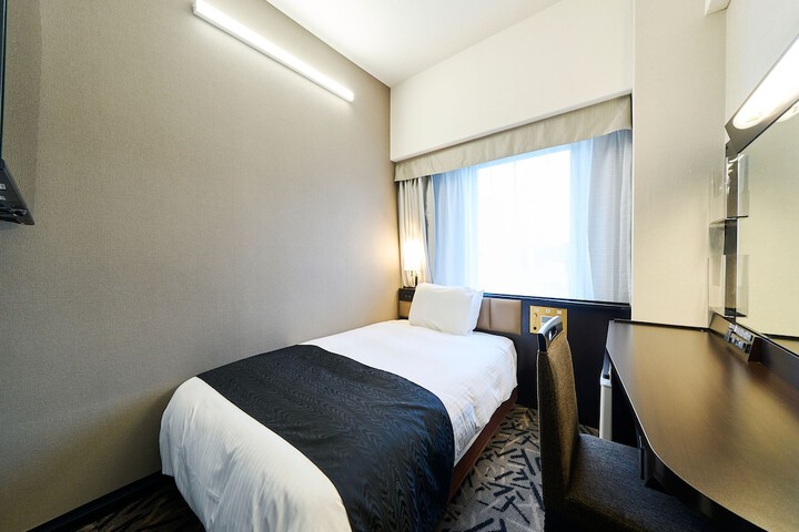 Room 14 of 47