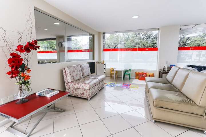 Guest Lobby