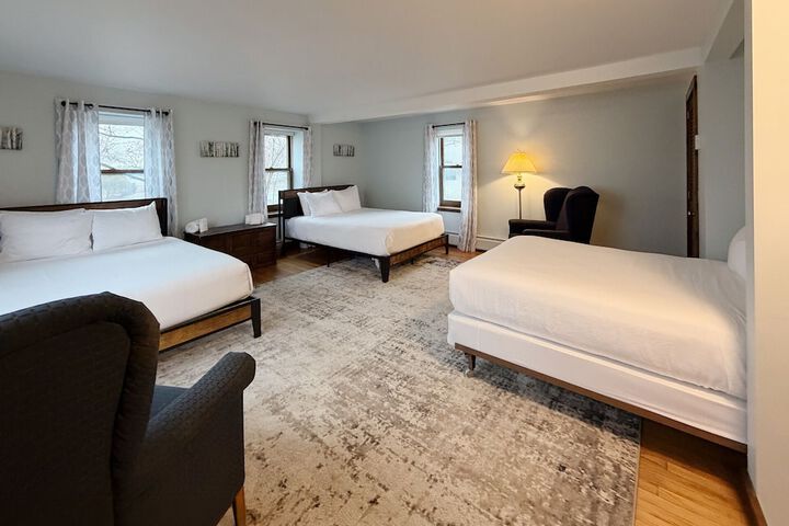Room 113 of 331